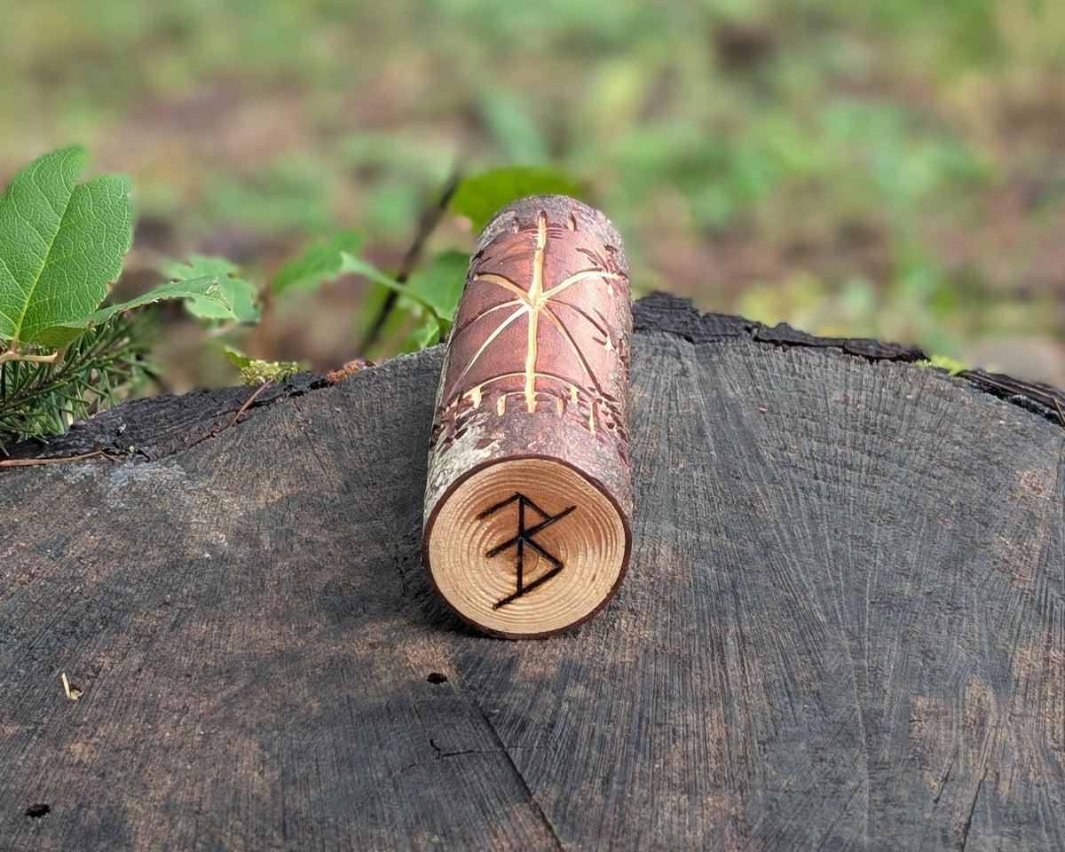 Vegvísir Hand Carved Wooden Totem